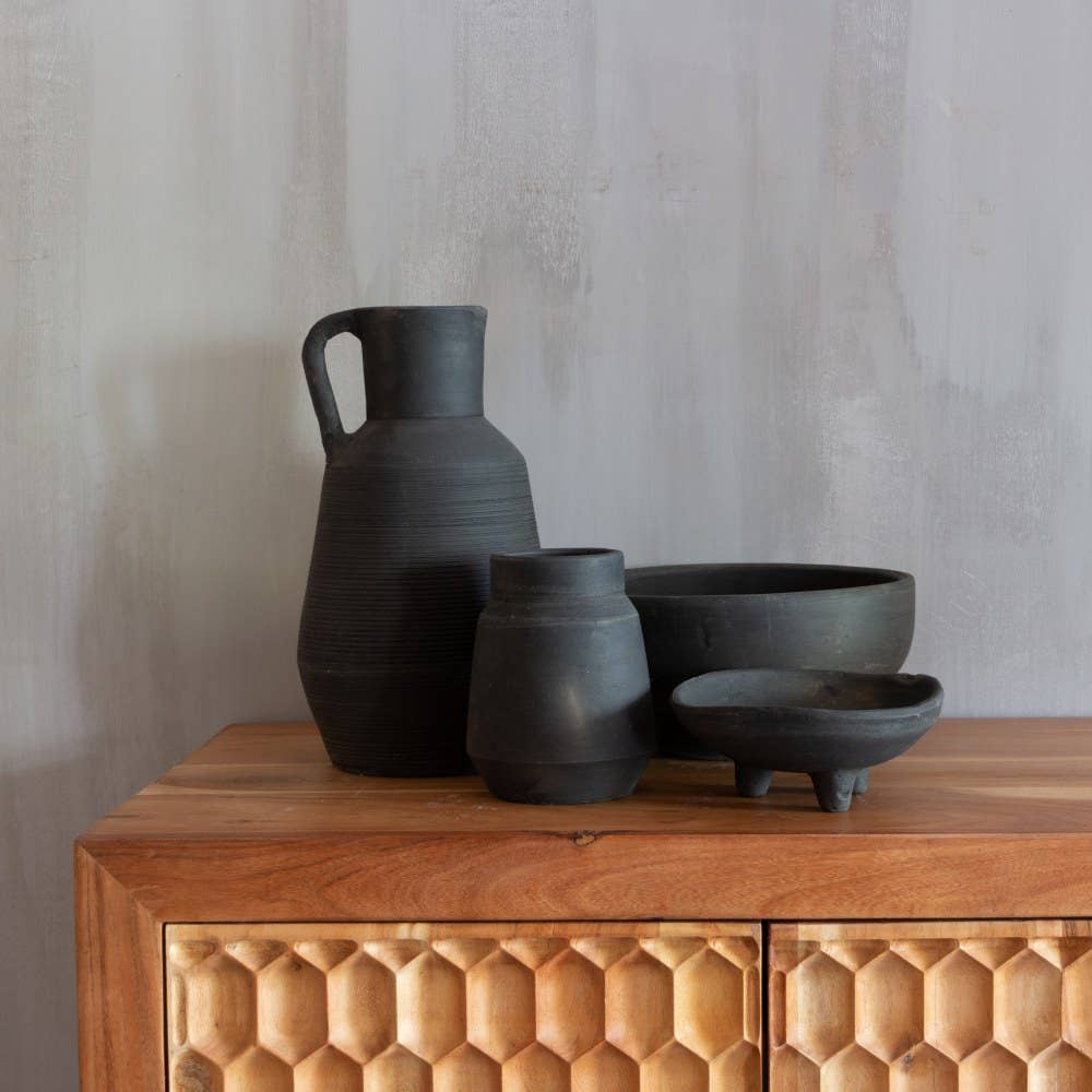 Vase noir Ikaria